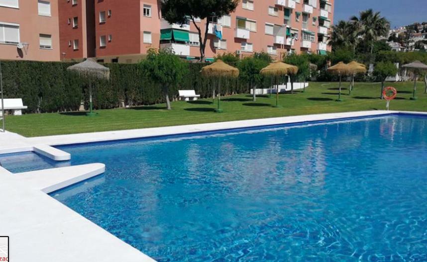 Playa La Cala In Front Of The Beach Free Parking Málaga Extérieur photo